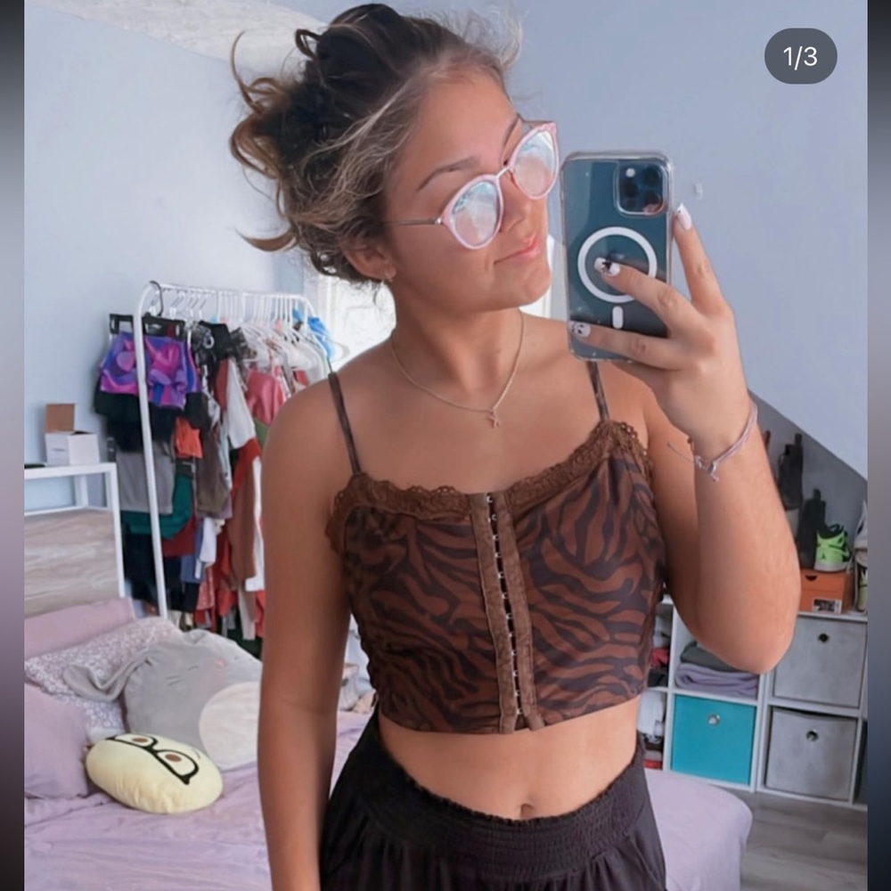 Full tilt zebra brown